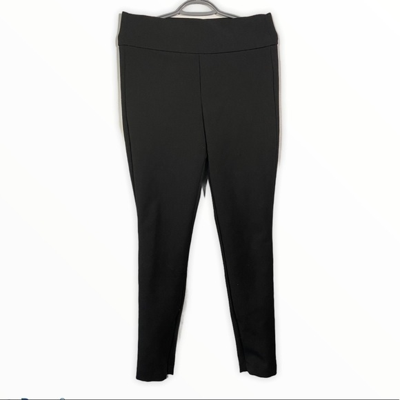 ZARA Black Ankle Pants - Picture 3 of 8
